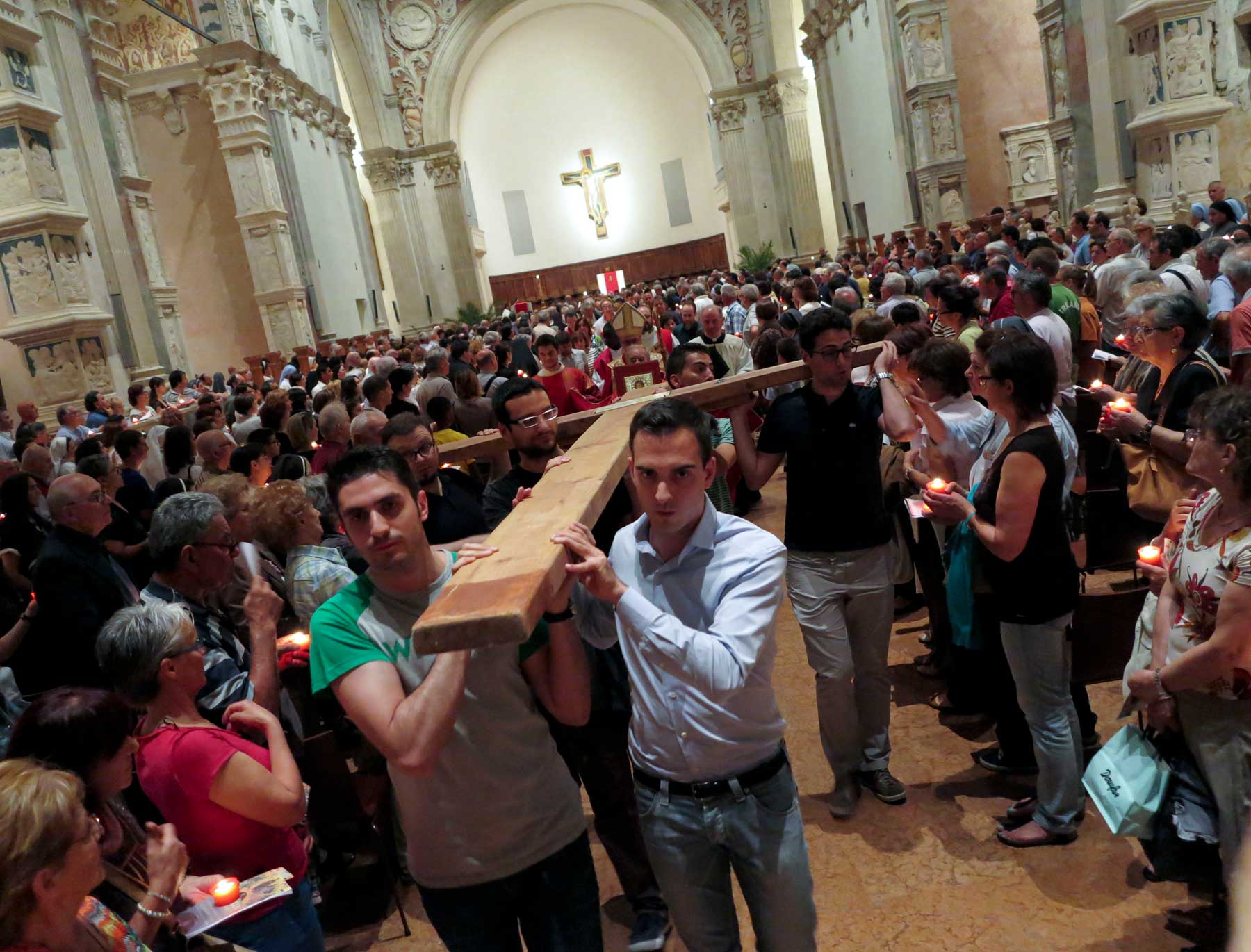 GIOVANI-CROCE-IN-PRIMO-PIANO