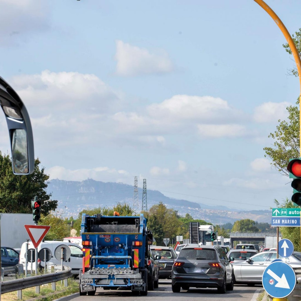 apertura-Strada-Consolare-Traffico-SS-72_RIC8072