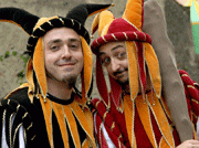 Ciarlatani per giocoleria ma solidali