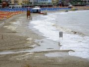 Gratta la sabbia, vinci l’erosione