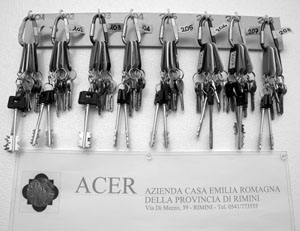 La burocrazia chiude la porta