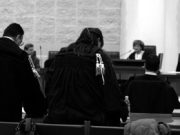 Silenzio in aula..entra la famiglia