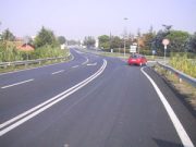 Quell’asfalto graffia troppo