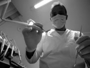 In Croazia per un sorriso a 32 denti