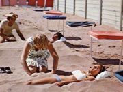 La buca sulla sabbia che scotta