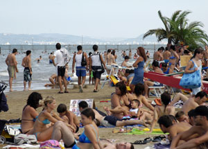 Il turismo in riviera è meno amaro