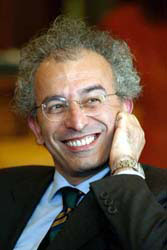 Le Scintille del giornalista “infedele”