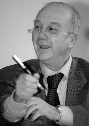 Il difensore che “gioca” coi cittadini