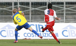 Rimini, batti la Jesina e vola in testa