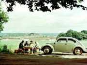 Ma che bello andare a Rimini con il Maggiolino