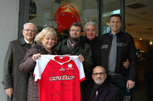 Consegnate ai Crabs le nuove sovramaglie