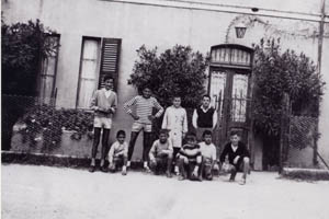 “Celo, celo. Manca, manca”