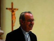 Sorpresa, ecco le strenne in punta di penna del Vescovo