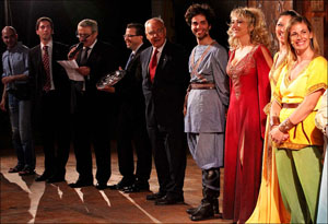 La scuola riminese studia a teatro