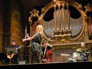 Quando la Banca le suona intonate