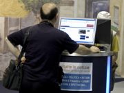 I nonni si buttano nella Rete: “usare il pc è fondamentale”