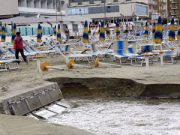 Mare: 19 giorni in… rosso