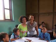 Mollo tutto. Aiutare i bambini non è un lusso