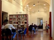 La crisi non si sfoglia in biblioteca