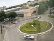 Rotatorie, ecco come comportarsi