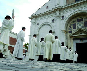 Il Diacono, l’uomo della Parola, della Liturgia e della terza Mensa