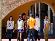 Turismo, Rimini pazza per gli occhi a mandorla