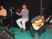 Un teatro di confine che si fa in quattro