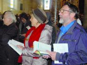 Il canto d’offertorio accompagna i doni della Chiesa-sposa