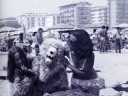 La spiaggia, che storia!