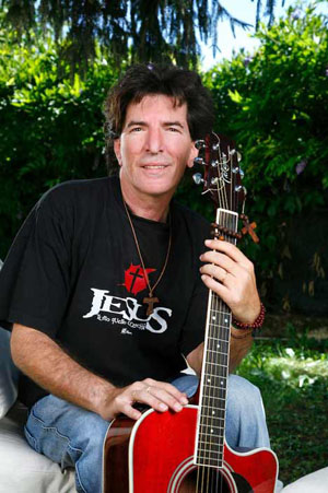 Dal trekking francescano alla lodi sulla spiaggia