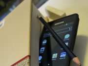 Smartphone in classe, squilla il caos