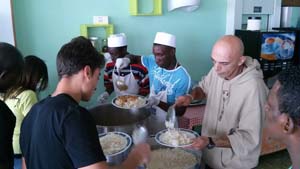 Royal: accoglienza a 3 stelle