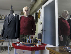 Taglio, cucio e confeziono. Amerigo, l’arte eterna del sarto