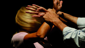 Stalking, ecco come comportarsi