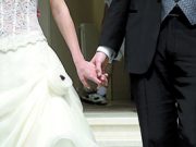 “Il nostro compito è aiutare gli sposi”