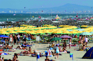 “Basta retorica, l’asta è un bene!”