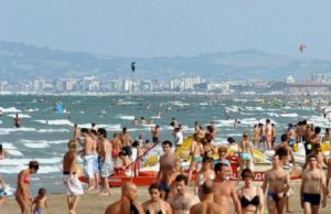 Tutto il resto è noia