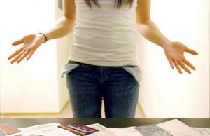 Quanti debiti! Riminesi cicale, una vita a rate