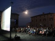 Issate le vele (cinematografiche)