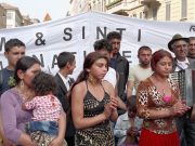 Oltre i campi rom, prove di dialogo