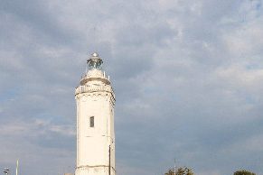 Il faro da rifare