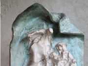 Dalle incertezze e fatiche nasce un abbraccio di dolcezza e speranza