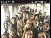 Il direttore del coro accanto