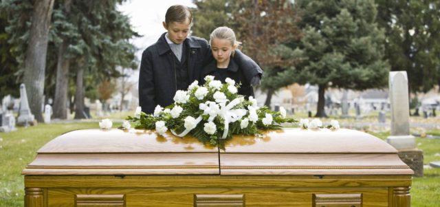 morte e bambini (foto alta)