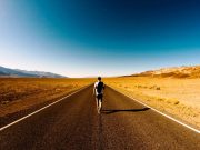 Alzati, va’ e non temere