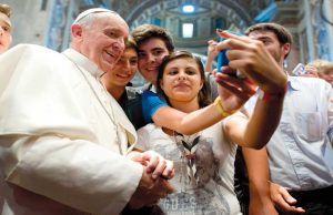 Lo stile “sinodale” e l’ascolto dei giovani