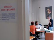 Le famiglie chiedono sempre più aiuto