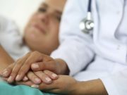 La Chiesa è favorevole o no alle cure palliative?