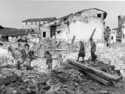 Una ricostruzione non di soli mattoni