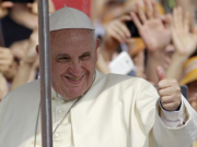 Il Papa al Meeting: esisitiamo perché siamo in relazione